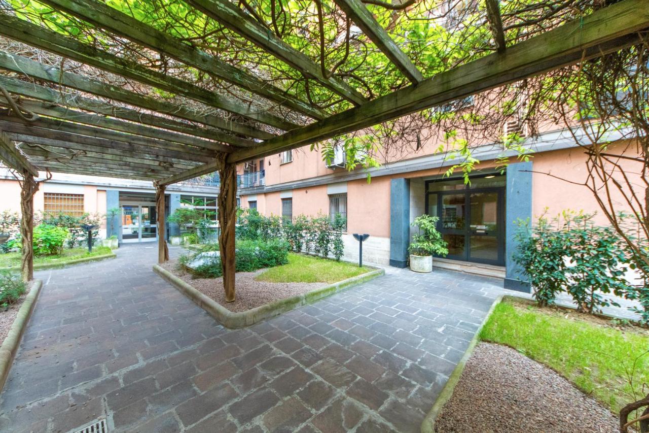 Housmart Milazzo 5 Apartment Bologna Exterior photo